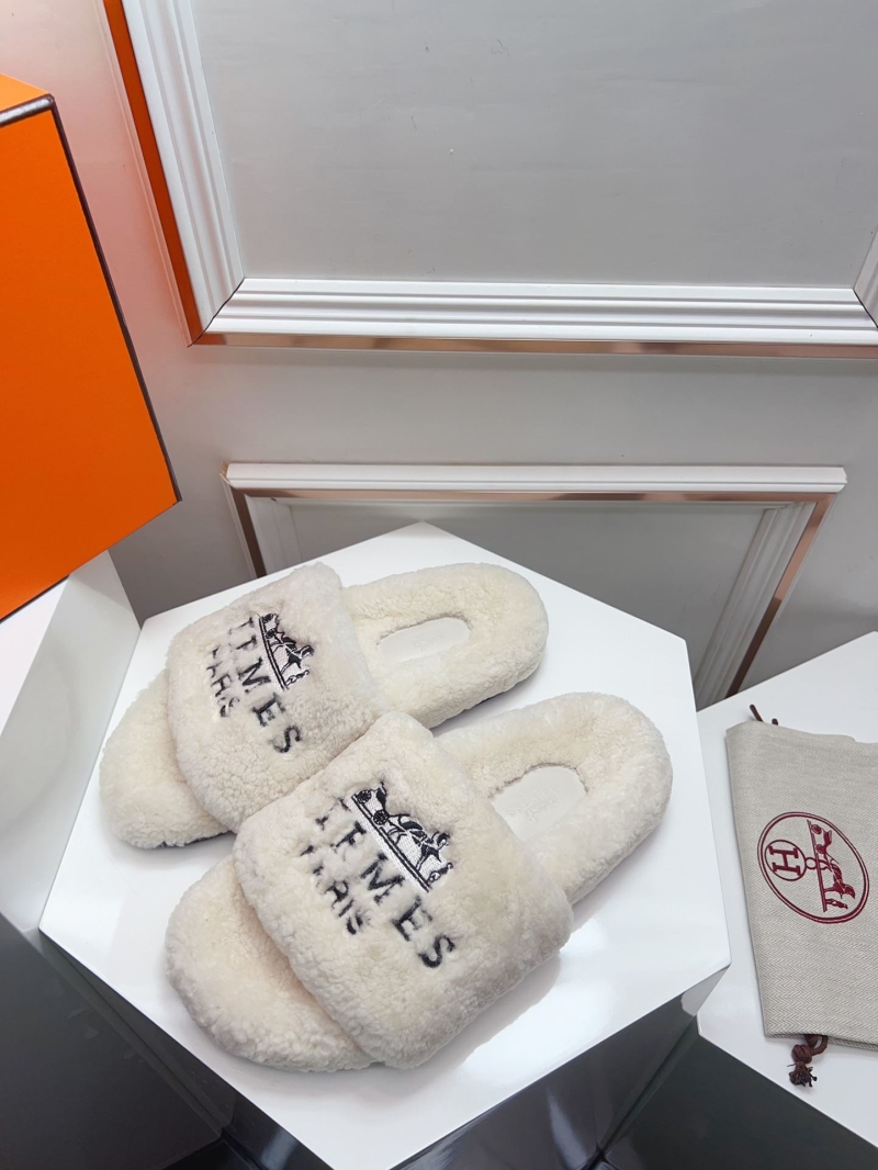 Hermes Slippers